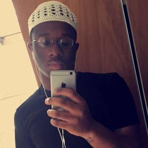 Meet your Posher, Lawrence